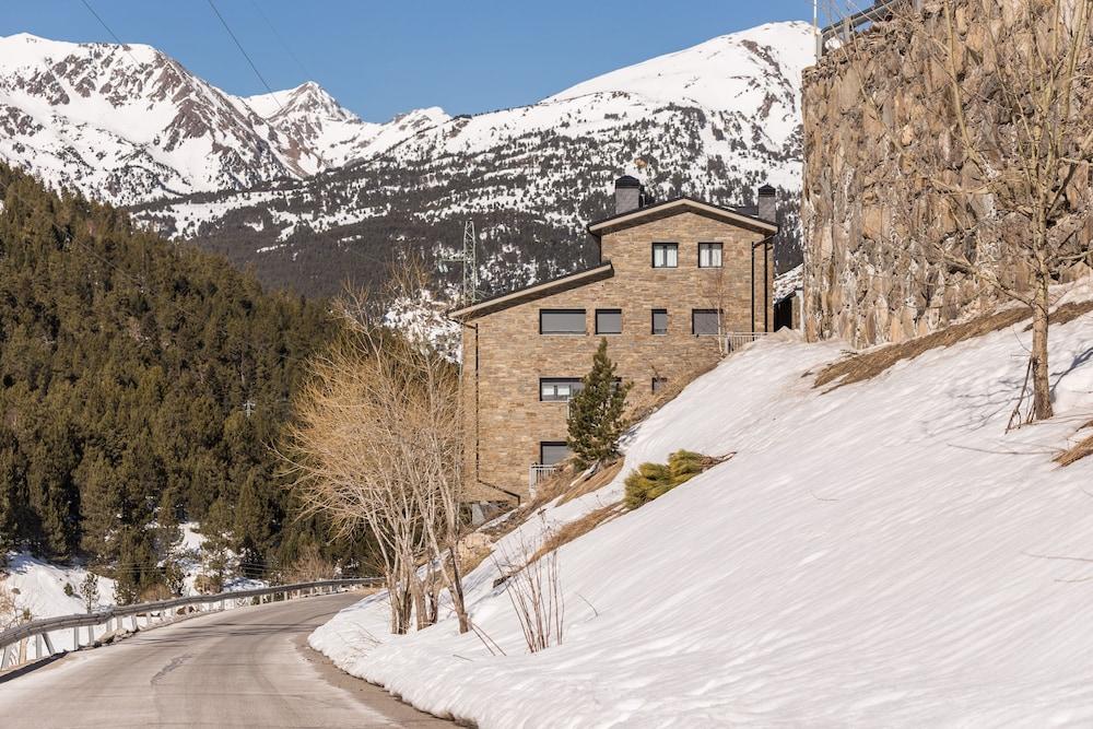 Pierre & Andorra El Peretol Hotel